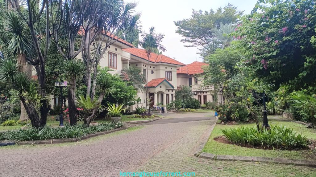 House for Rent in Kebayoran Baru South Jakarta