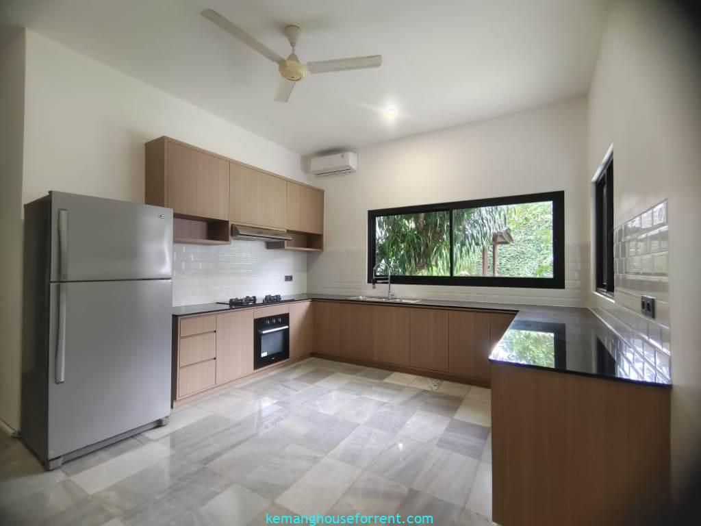 House for Rent Near MRT Cipete