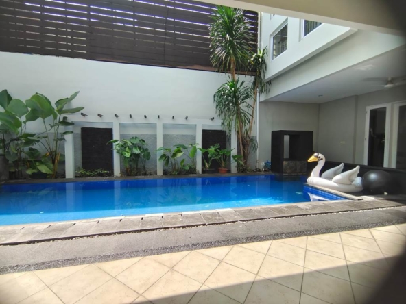 Luxury 2-Story House for Rent in Pondok Indah