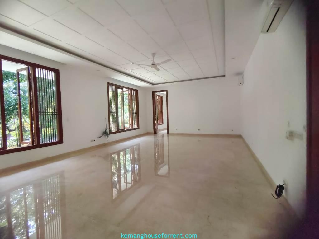 Luxury 6BR House for Rent in Kebayoran Baru