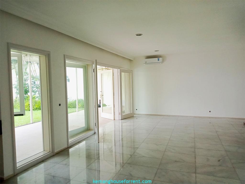 4-BR Home in Pondok Intan Residence