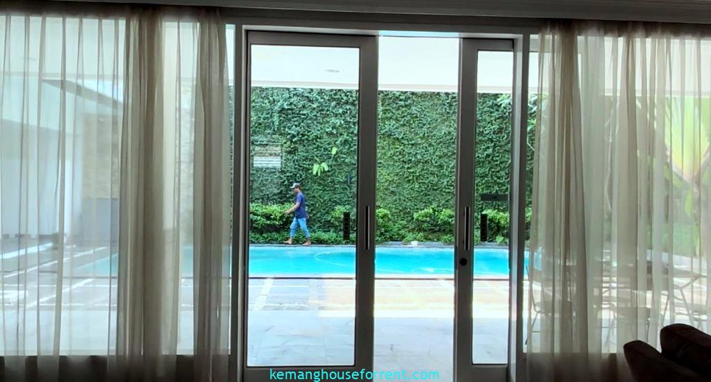 4BR House for Rent in Kebayoran Baru
