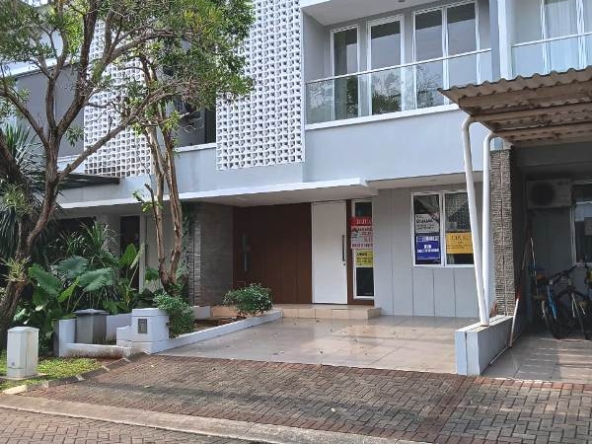Rumah Dijual di Discovery Bintaro