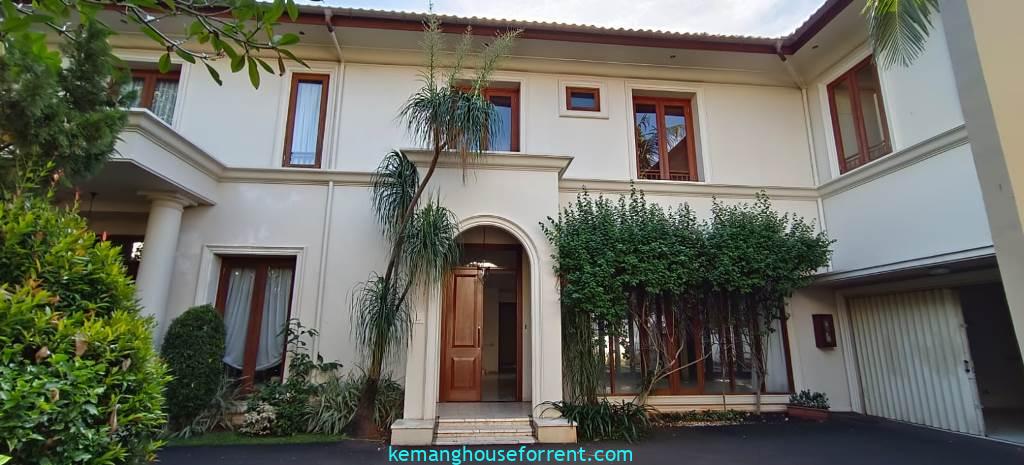 4BR House for Rent in Kemang Compound
