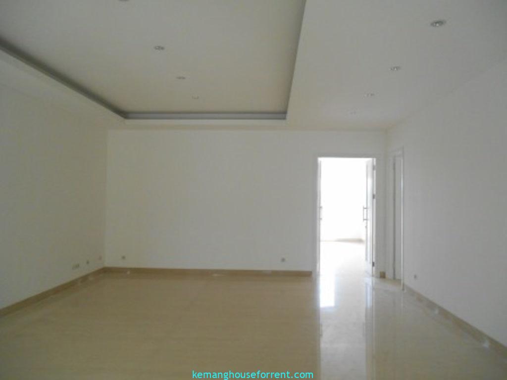 Modern 4-Bedroom Minimalist House in Pejaten Barat