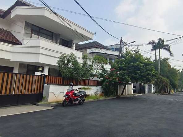 Rumah Dijual Executive Paradise Antasari