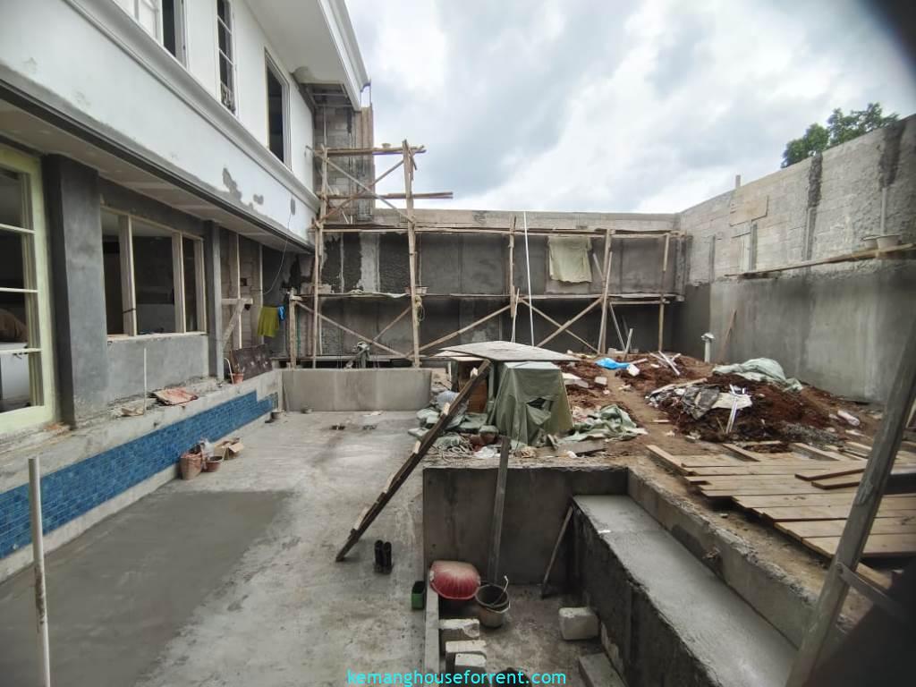 Rumah Mewah Dijual di Kemang Dalam