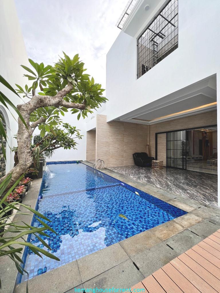 Rumah Mewah Dijual di Pondok Indah