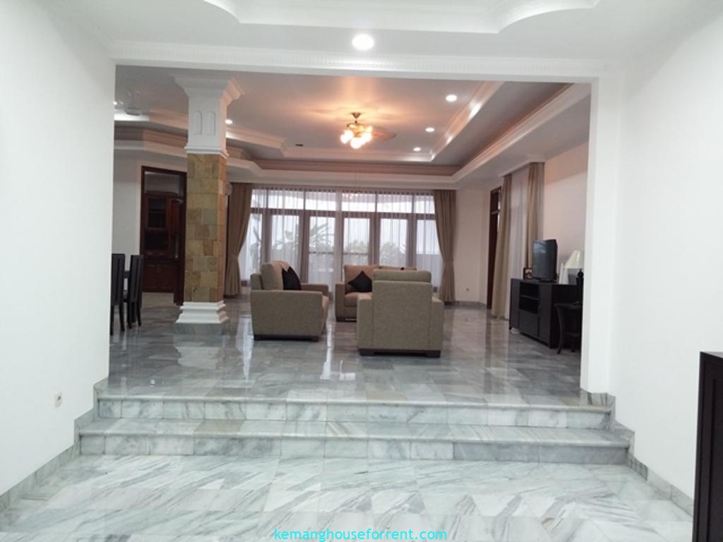 3BR House for Rent in Executive Paradise Antasari