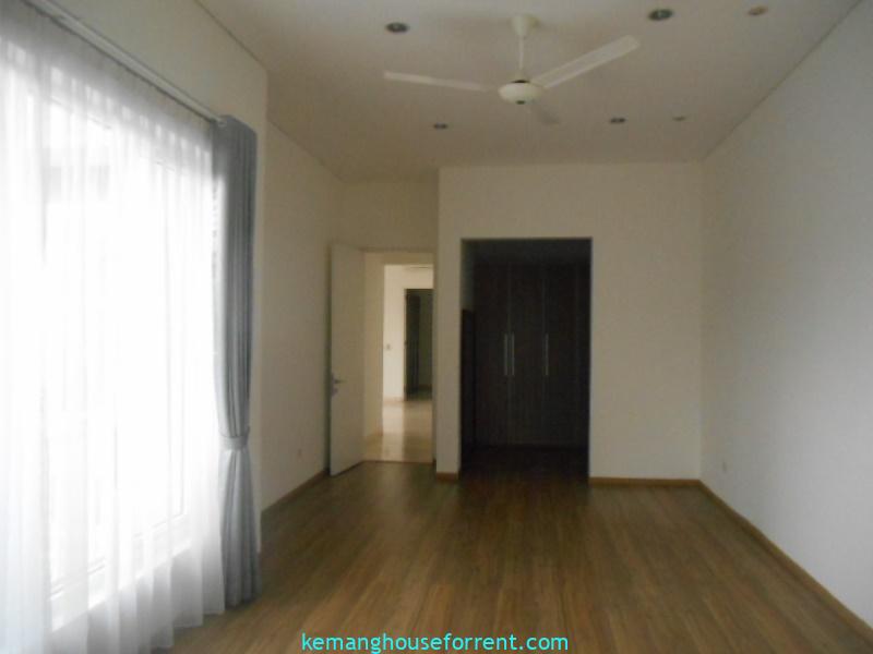 4 BR Minimalist Townhouse in Benda Kemang