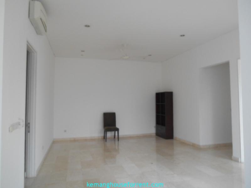 4 BR Minimalist Townhouse in Benda Kemang
