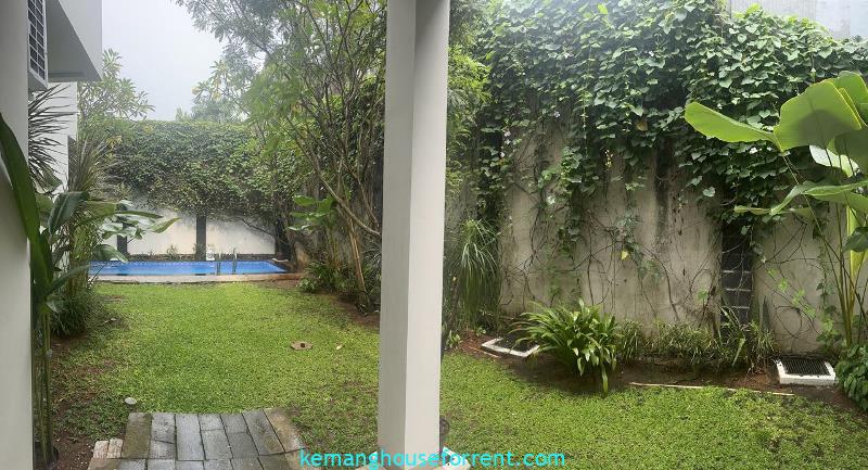 4 BR Minimalist Townhouse in Benda Kemang