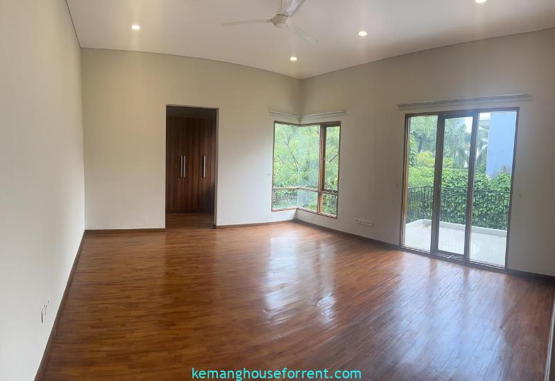 4 BR Minimalist Townhouse in Benda Kemang