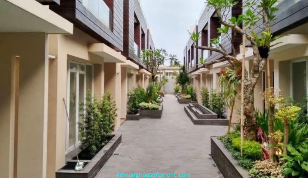 Casavilla Kemang Townhouse for rent 3-BR