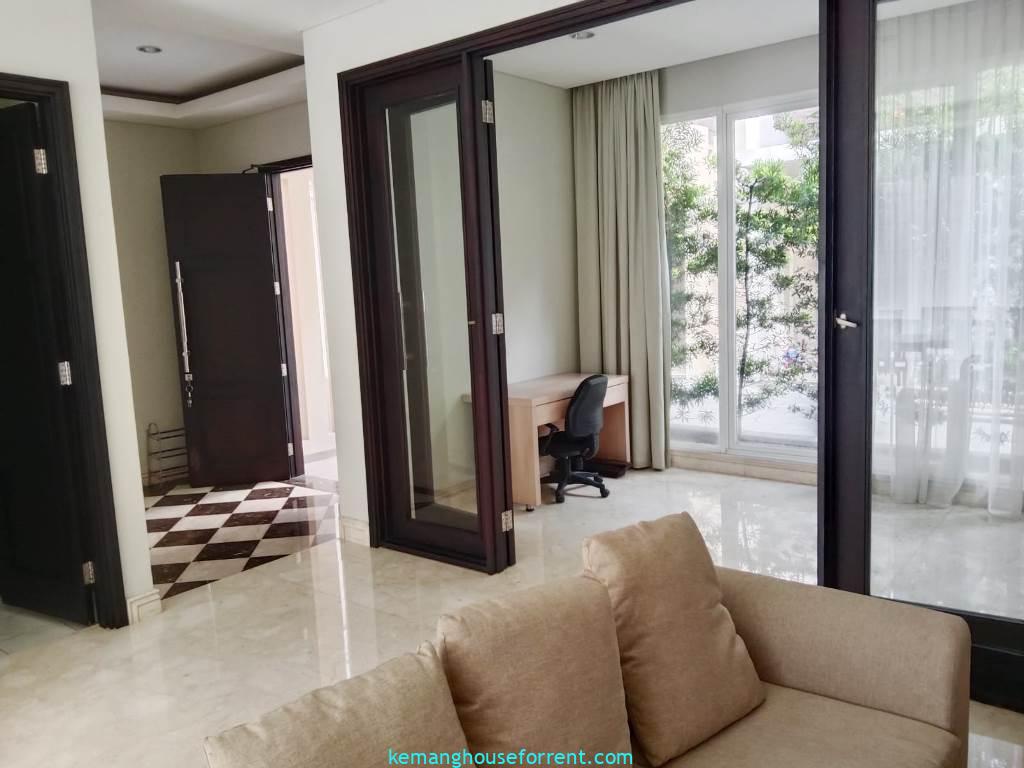 Casavilla Kemang Townhouse for rent 3-BR
