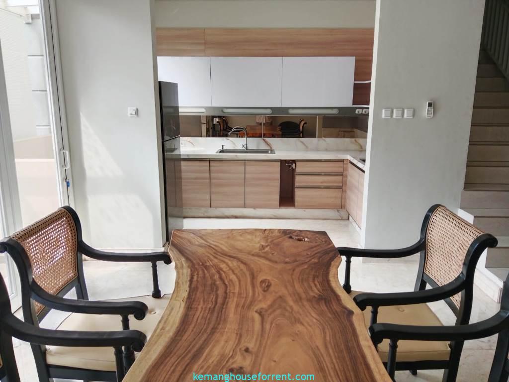 Casavilla Kemang Townhouse for rent 3-BR