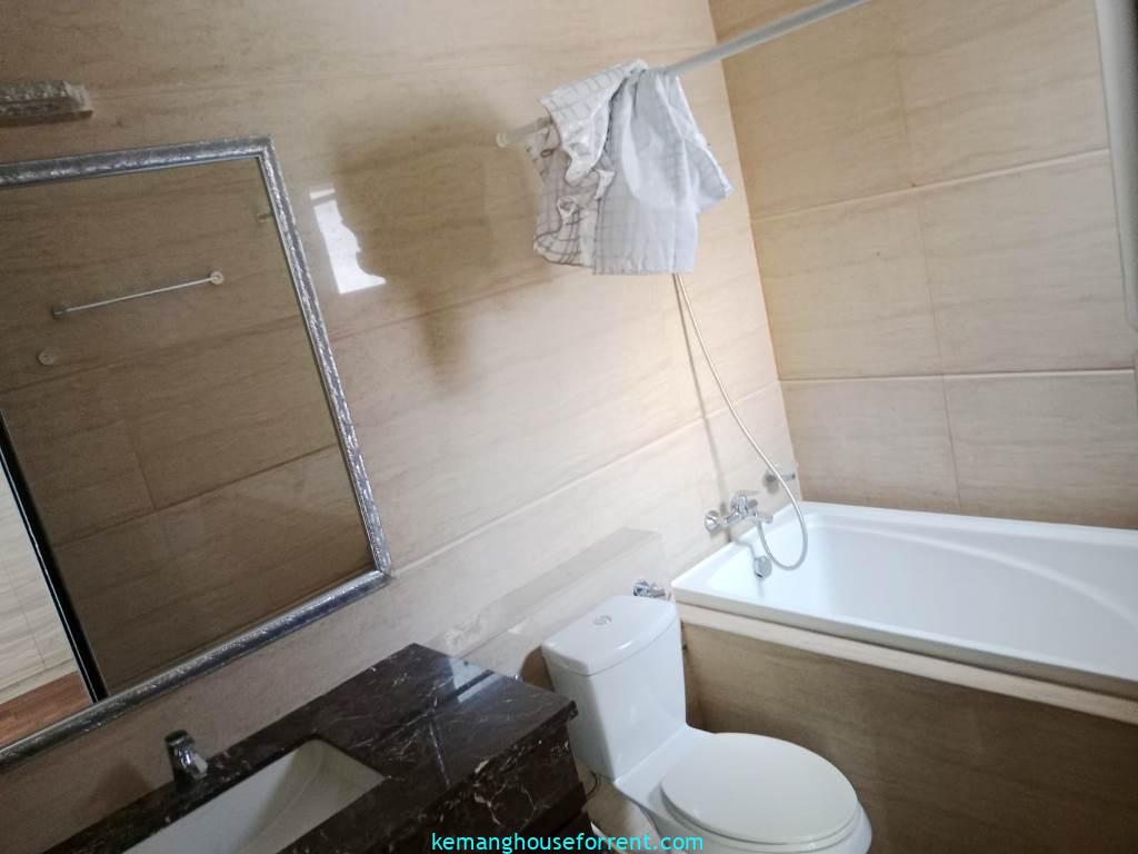 Casavilla Kemang Townhouse for rent 3-BR
