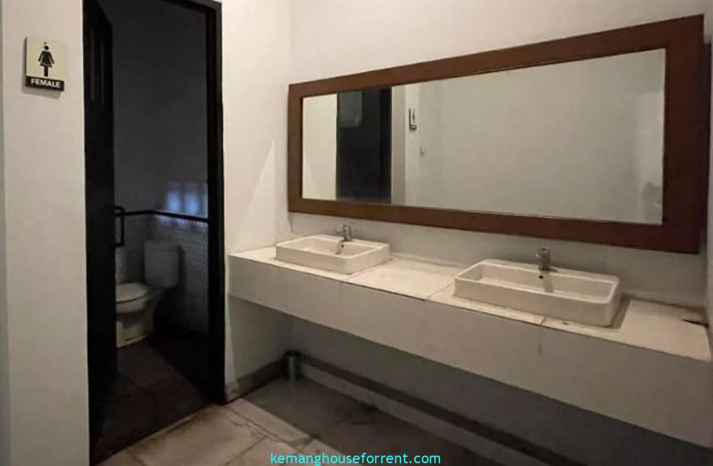 Commercial Space for Rent in Senopati Area