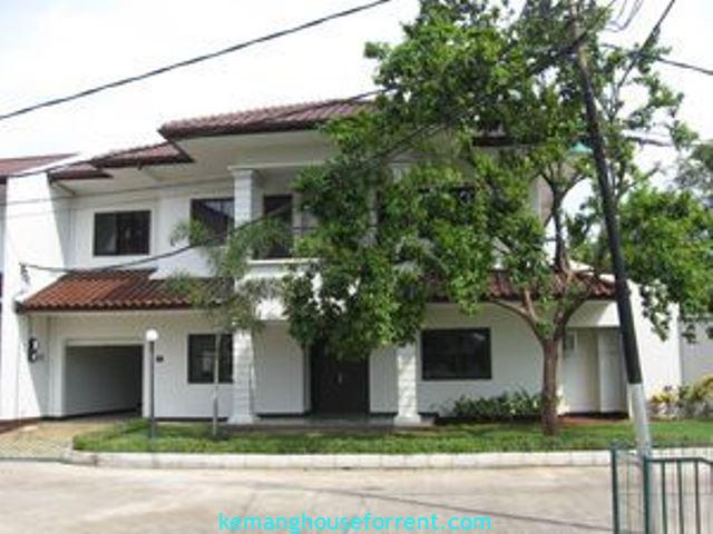 Compound House for Rent in Kemang Timur