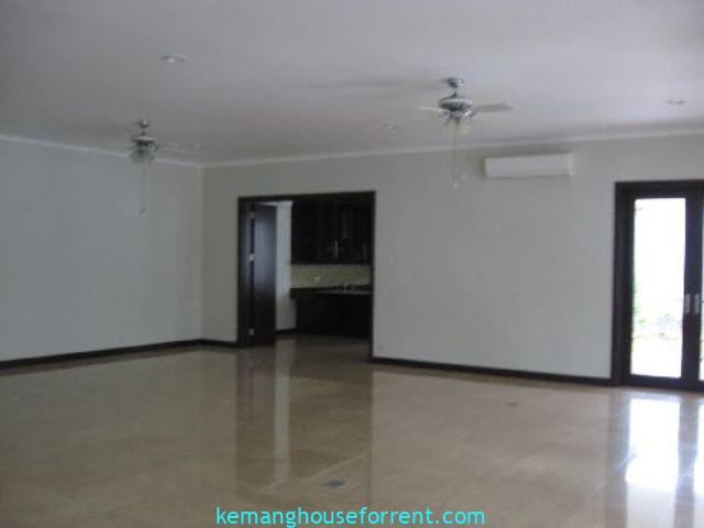 Compound House for Rent in Kemang Timur