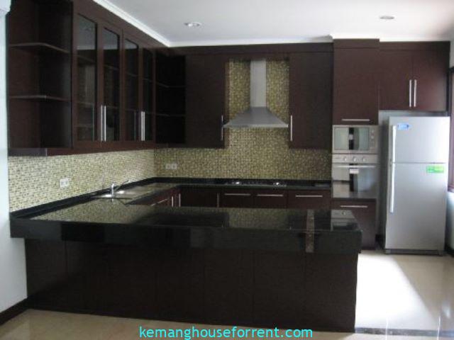 Compound House for Rent in Kemang Timur