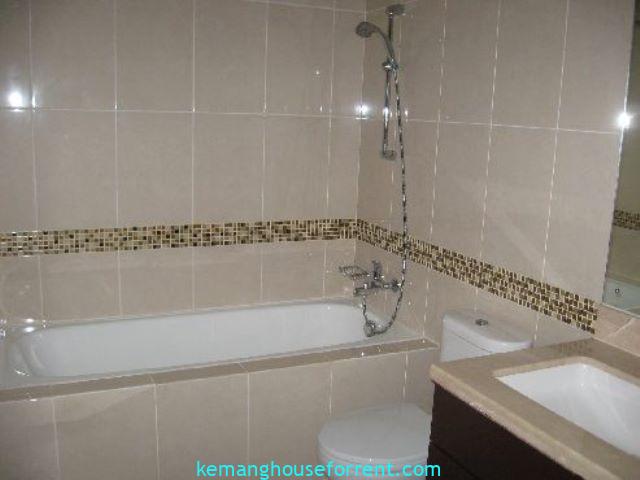 Compound House for Rent in Kemang Timur