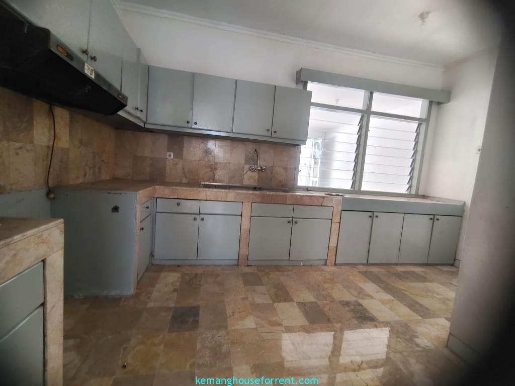 Disewakan Rumah Kantor di Kebayoran Baru