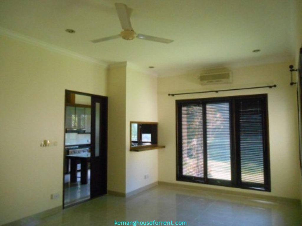Family House for Rent in Pejaten Barat Compound