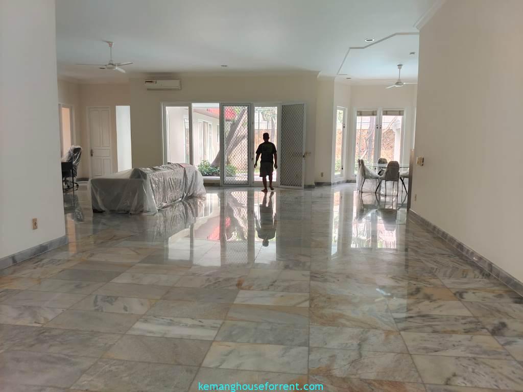 House for rent in Cipete near French School
