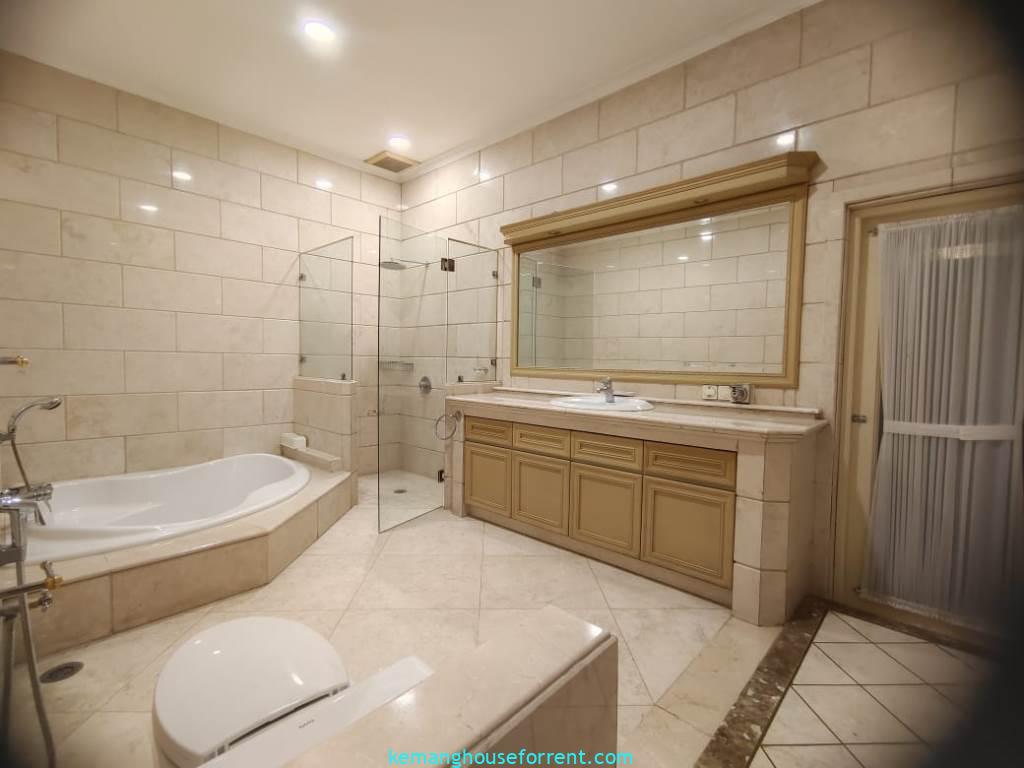 Luxury House Near SCBD