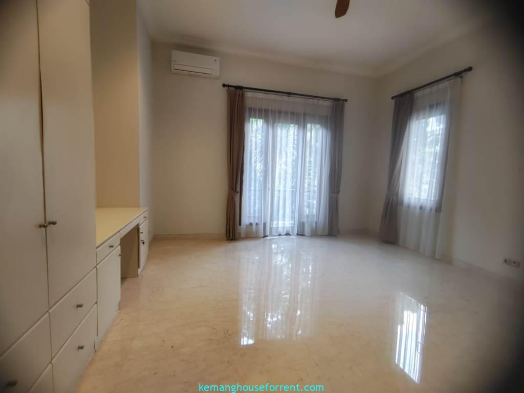 5 BR House for Rent in Kemang Dalam with Pool