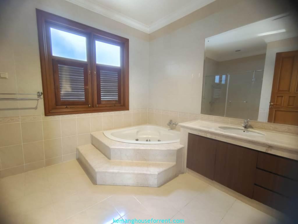 5 BR House for Rent in Kemang Dalam with Pool