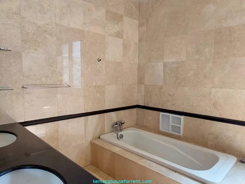 5-BR Townhouse for Rent in Kemang Selatan