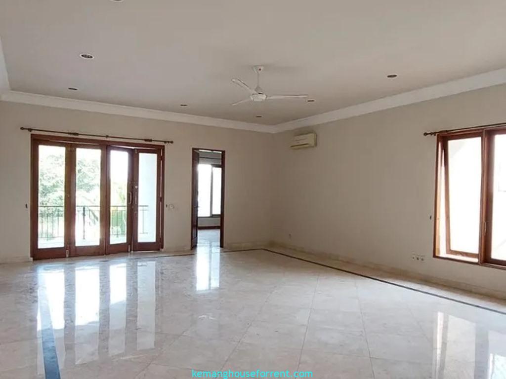 5-BR Townhouse for Rent in Kemang Selatan