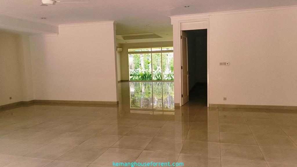 House for Rent in Kemang Dalam with Pool