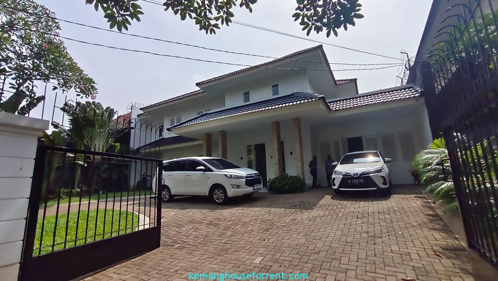 House for Rent in Kemang Selatan with Pool