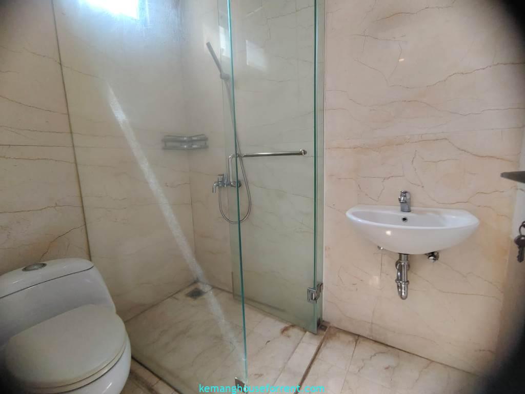 Minimalist Townhouse for Rent in Pejaten Barat