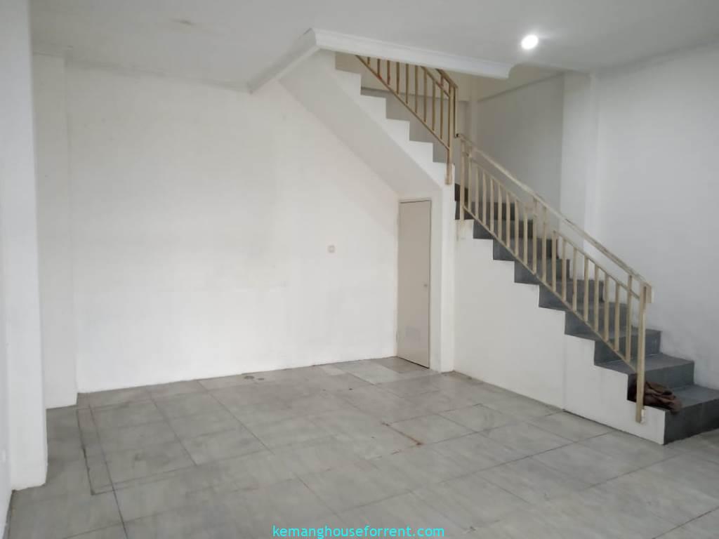 Sewa Ruko 3 Lantai Haji Nawi Cilandak