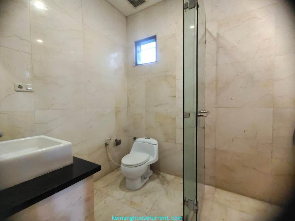 Townhouse Dijual di Kemang Area
