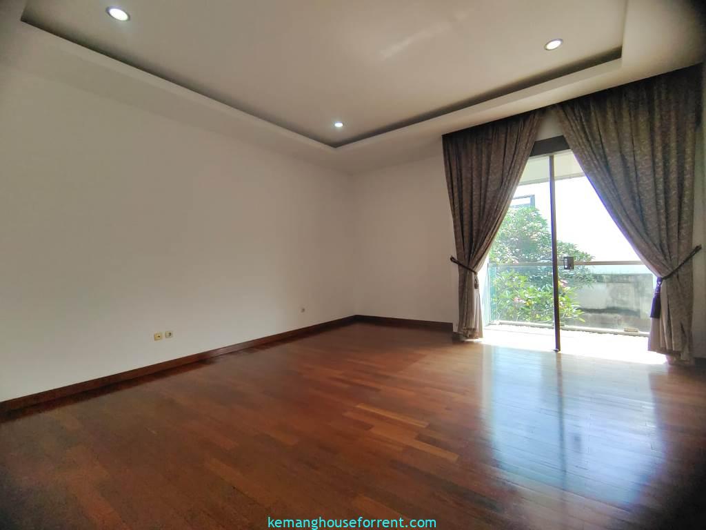 Townhouse Dijual di Kemang Area