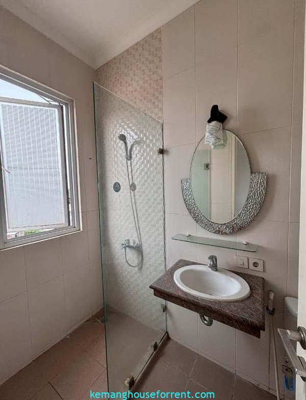 Townhouse Dijual Pejaten Barat