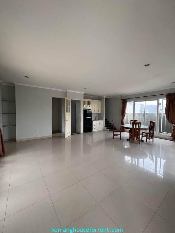 Townhouse Dijual Pejaten Barat