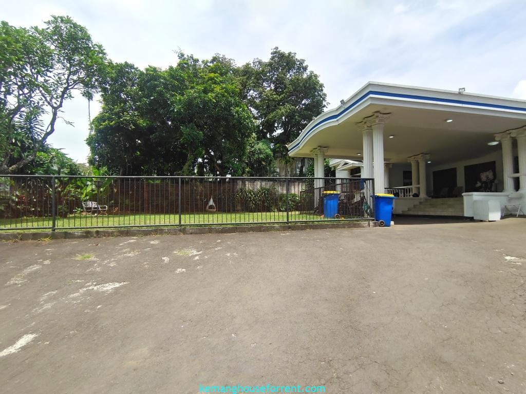 Office House for Rent in South Kemang
