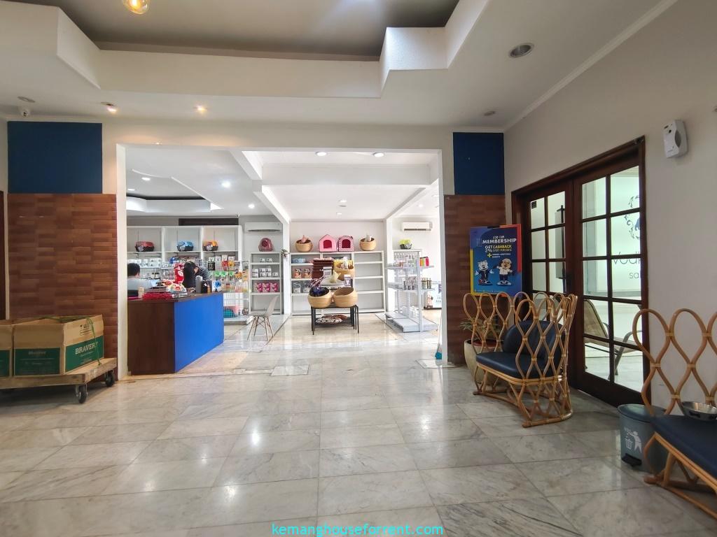 Office House for Rent in South Kemang