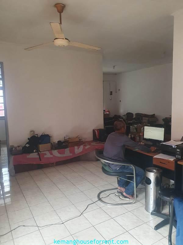 Rumah Dijual Cirendeu Raya Tangerang Selatan
