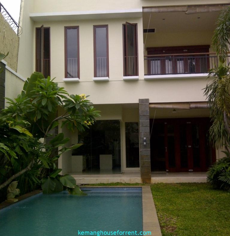 5 Bedroom Minimalist House with Private Pool in Kemang