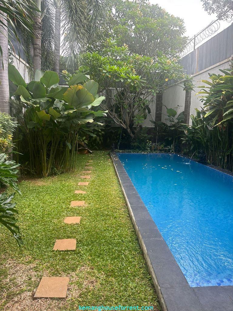 5 Bedroom Minimalist House with Private Pool in Kemang