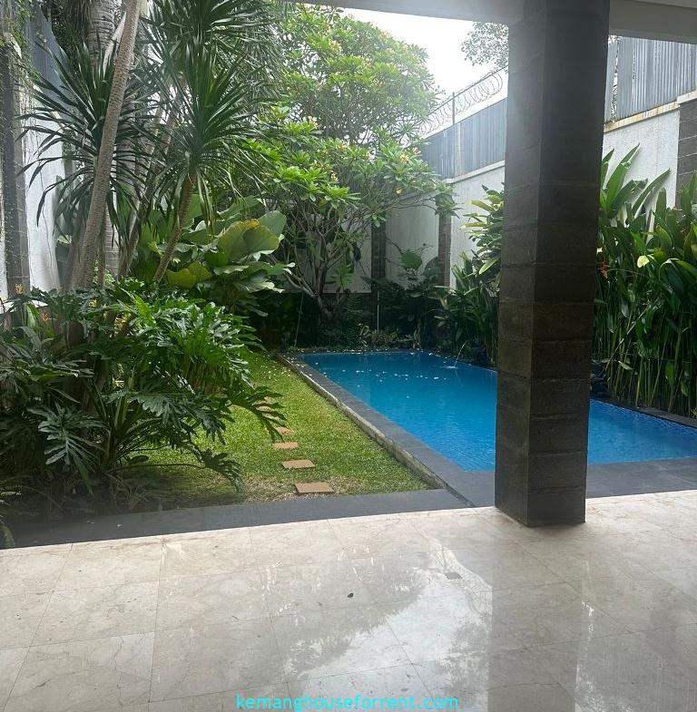 5 Bedroom Minimalist House with Private Pool in Kemang