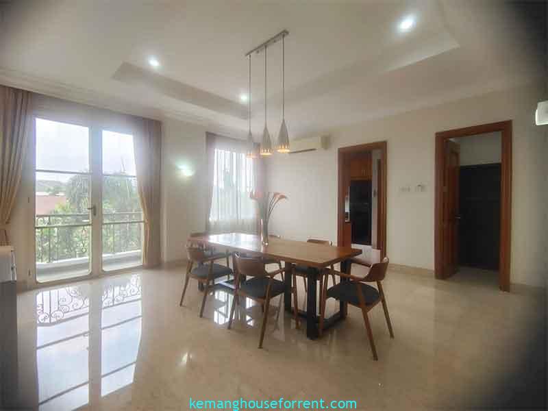 Lavender Apartment at Executive Paradise 4