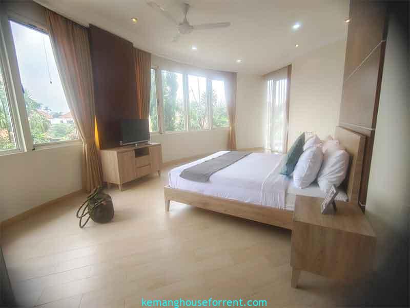 Lavender Apartment at Executive Paradise 8